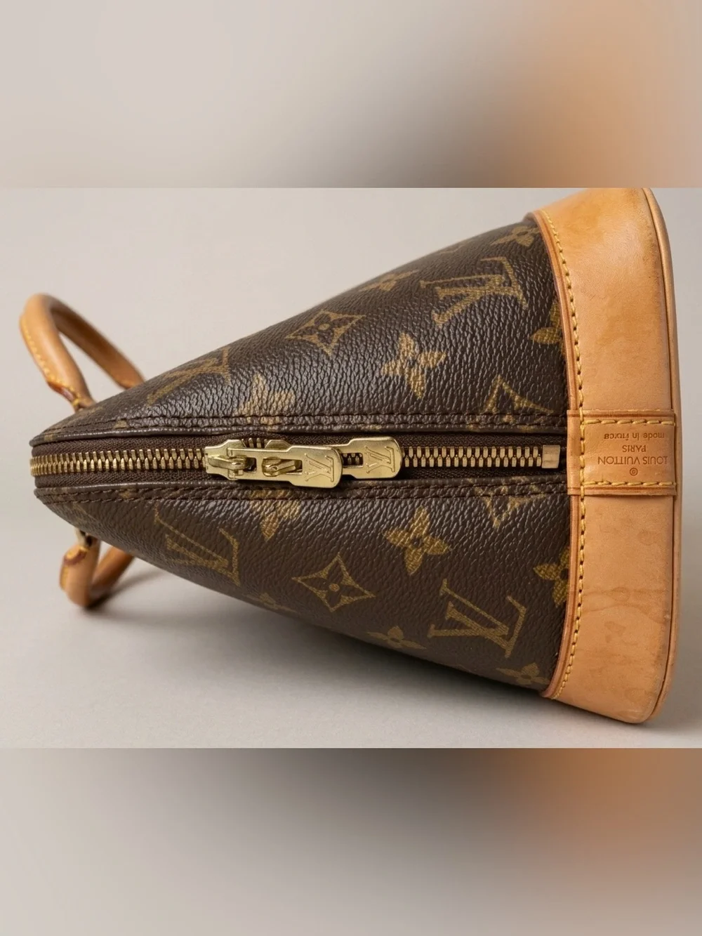 Louis Vuitton Monogram Alma PM Handbag 100% Authentic